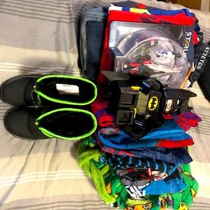 BUNDLE!! Kids size 8 toys